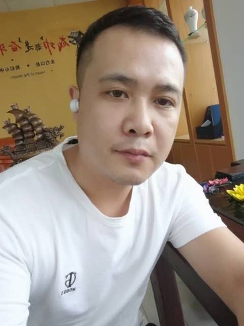 礼哥的第二张照片--石家庄相亲服务中心