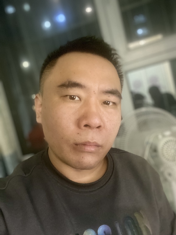 云的第四张照片--石家庄相亲服务中心