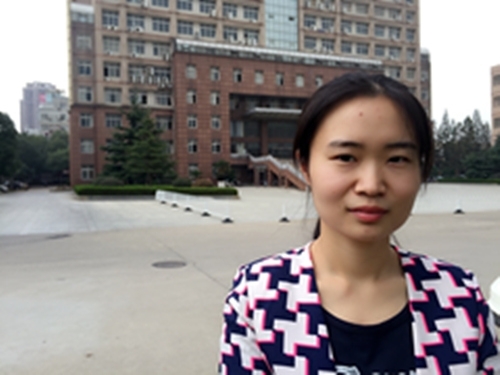 女儿征婚的第一张照片--石家庄相亲服务中心
