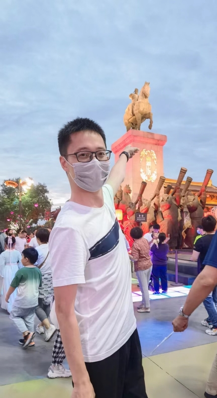 一休哥的第一张照片--石家庄相亲服务中心