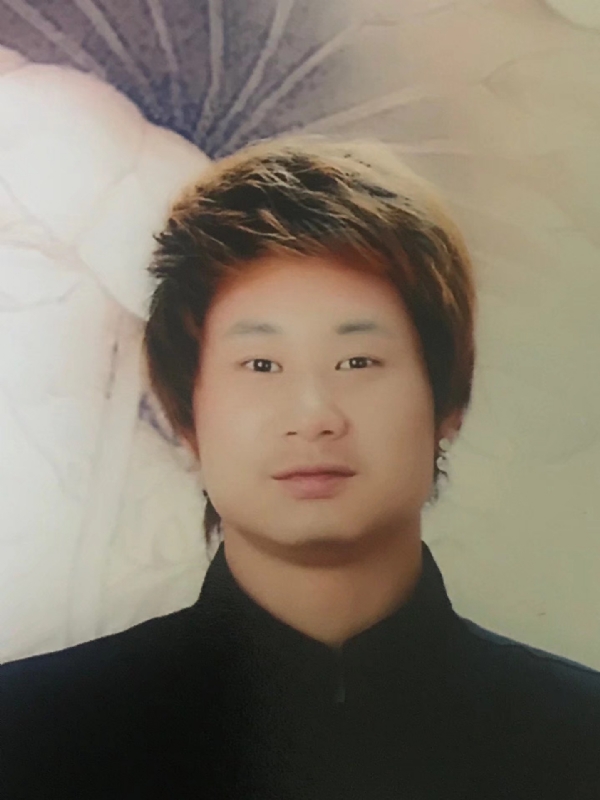 咮辛的第一张照片--石家庄相亲服务中心
