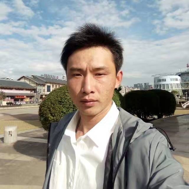 岁月如歌的第一张照片--石家庄相亲服务中心