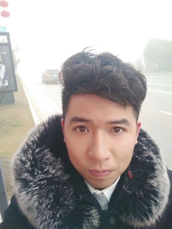 开心快乐每一天的第一张照片--石家庄相亲服务中心