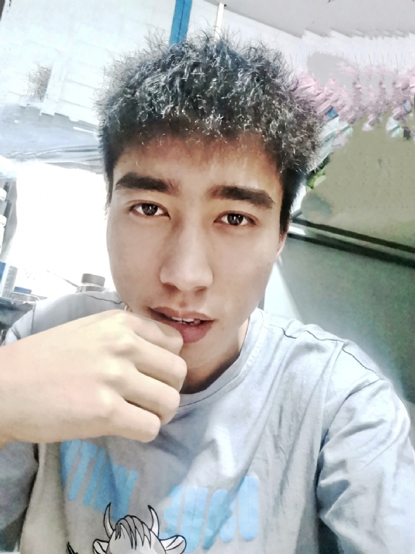 未来可期的第二张照片--石家庄相亲服务中心