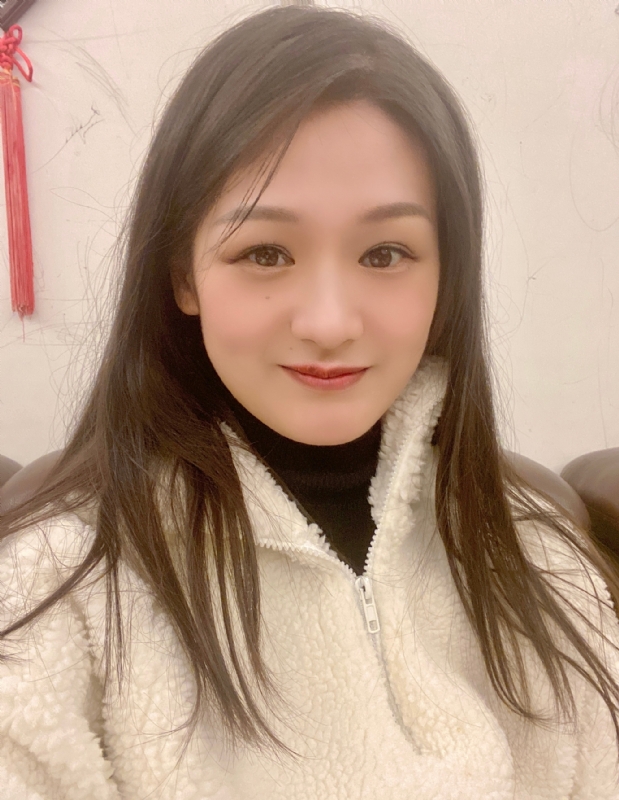 盧盈穎的第二张照片--石家庄相亲服务中心
