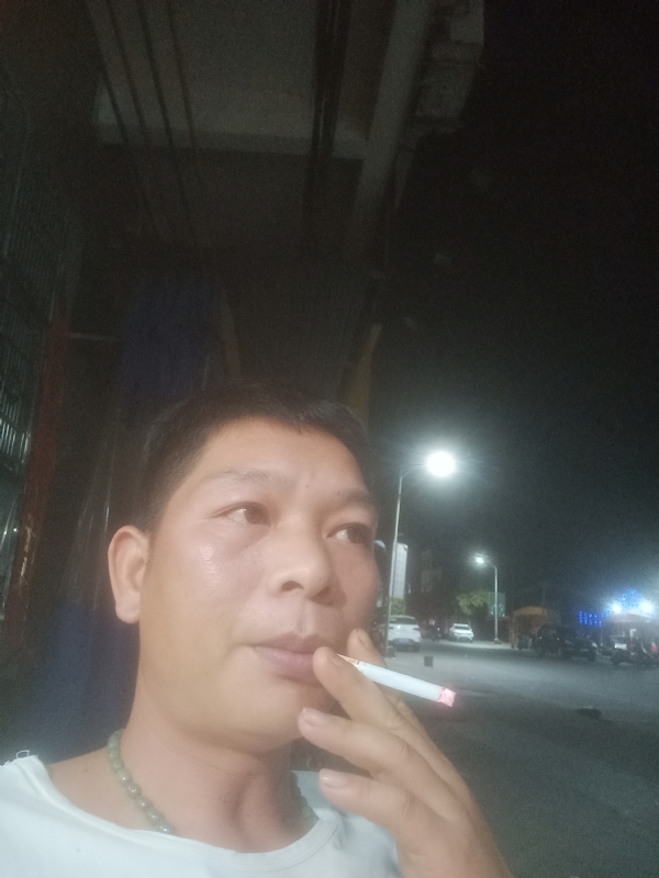 善解人意的第二张照片--石家庄相亲服务中心