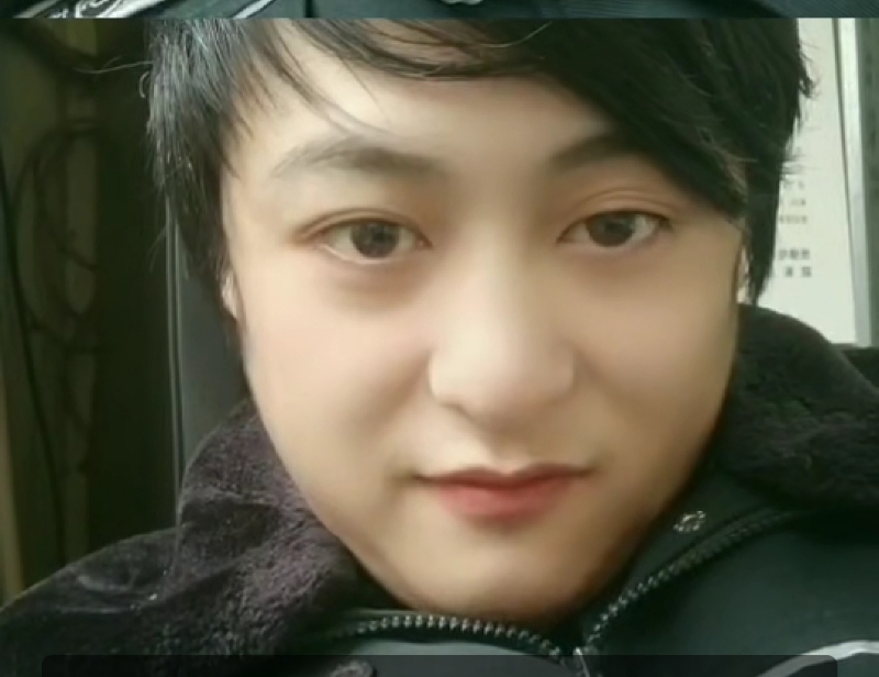 小玮的第二张照片--石家庄相亲服务中心