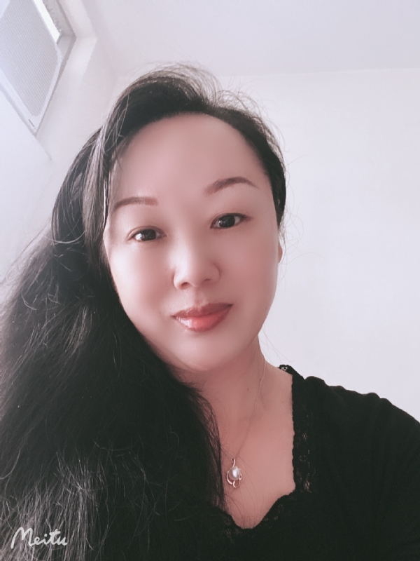 梅子的第一张照片--石家庄相亲服务中心