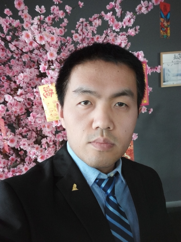 我就是个翻译的第一张照片--石家庄相亲服务中心