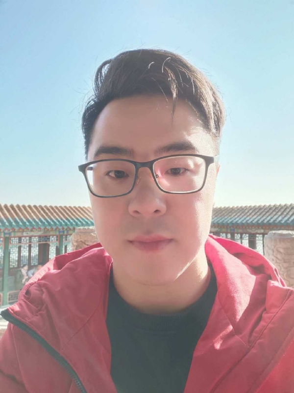 不爱吃竹子的小熊的第一张照片--石家庄相亲服务中心