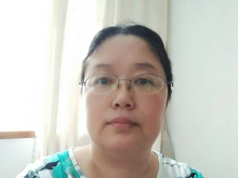 雨中漫步的第二张照片--石家庄相亲服务中心