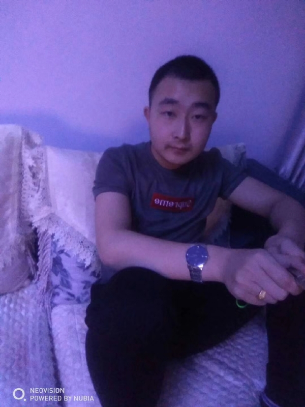 赵辉的第二张照片--石家庄相亲服务中心