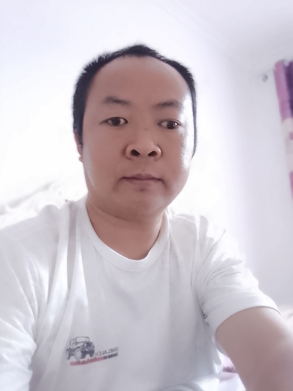 张家小伙子的第四张照片--石家庄相亲服务中心