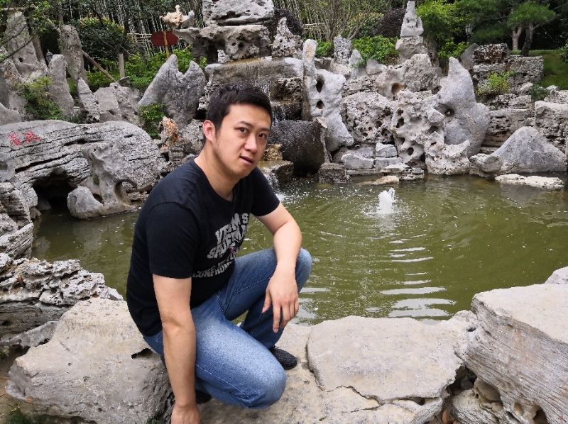 亮仔的第一张照片--石家庄相亲服务中心