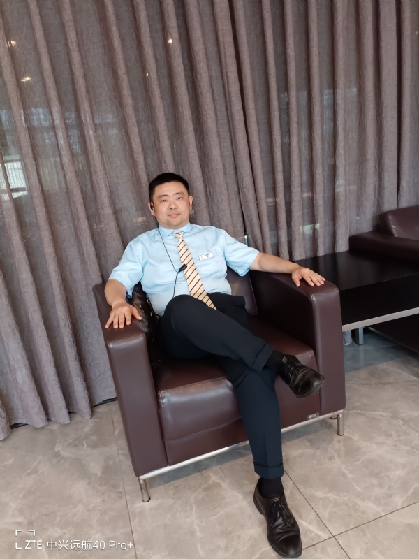 ZL的第一张照片--石家庄相亲服务中心