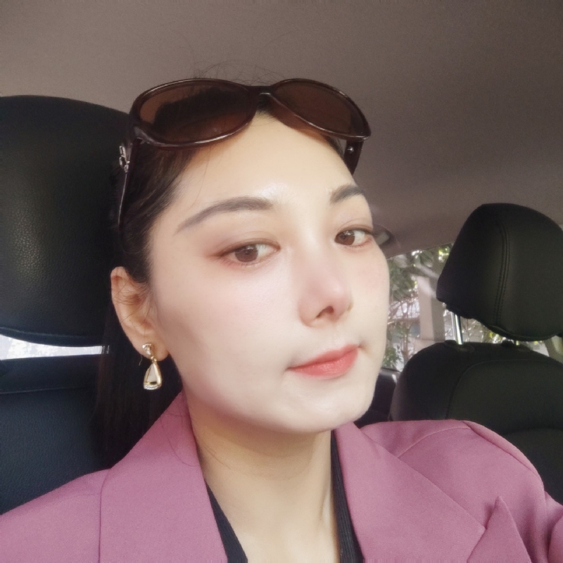 金秋的第二张照片--石家庄相亲服务中心