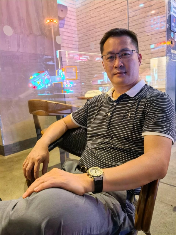 Allan的第三张照片--石家庄相亲服务中心