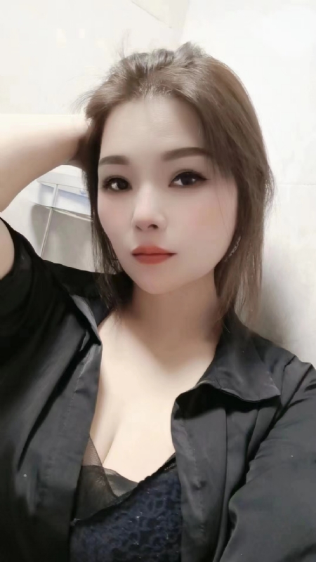 爱笑的女孩的第一张照片--石家庄相亲服务中心