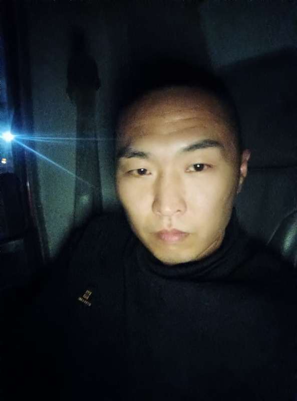 小小李的第一张照片--石家庄相亲服务中心