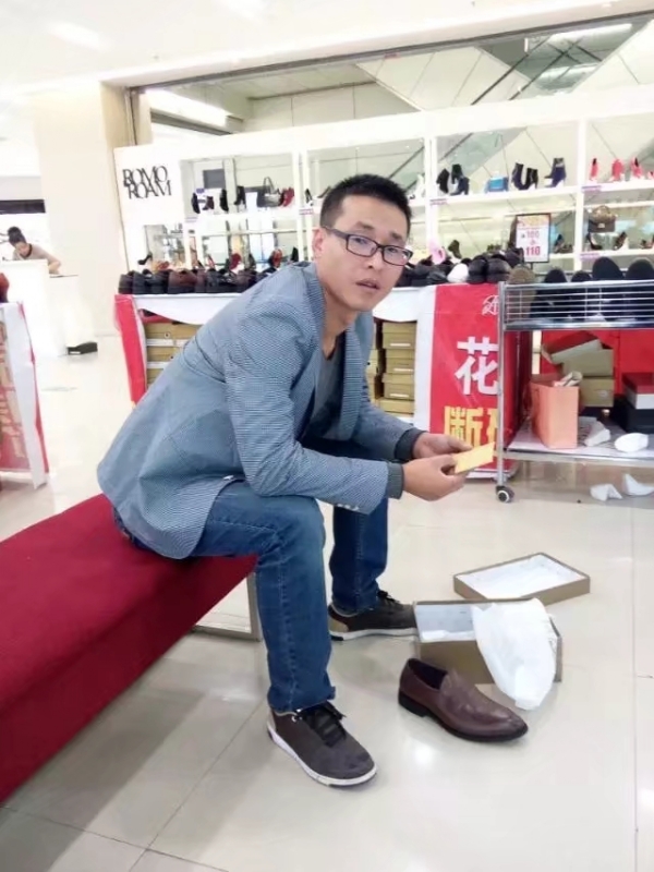 借我你的手的第一张照片--石家庄相亲服务中心