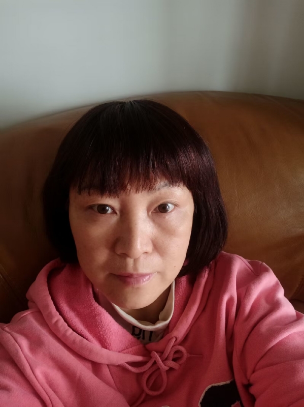 红玫瑰的第二张照片--石家庄相亲服务中心