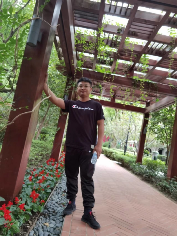 会飞的鱼的第四张照片--石家庄相亲服务中心
