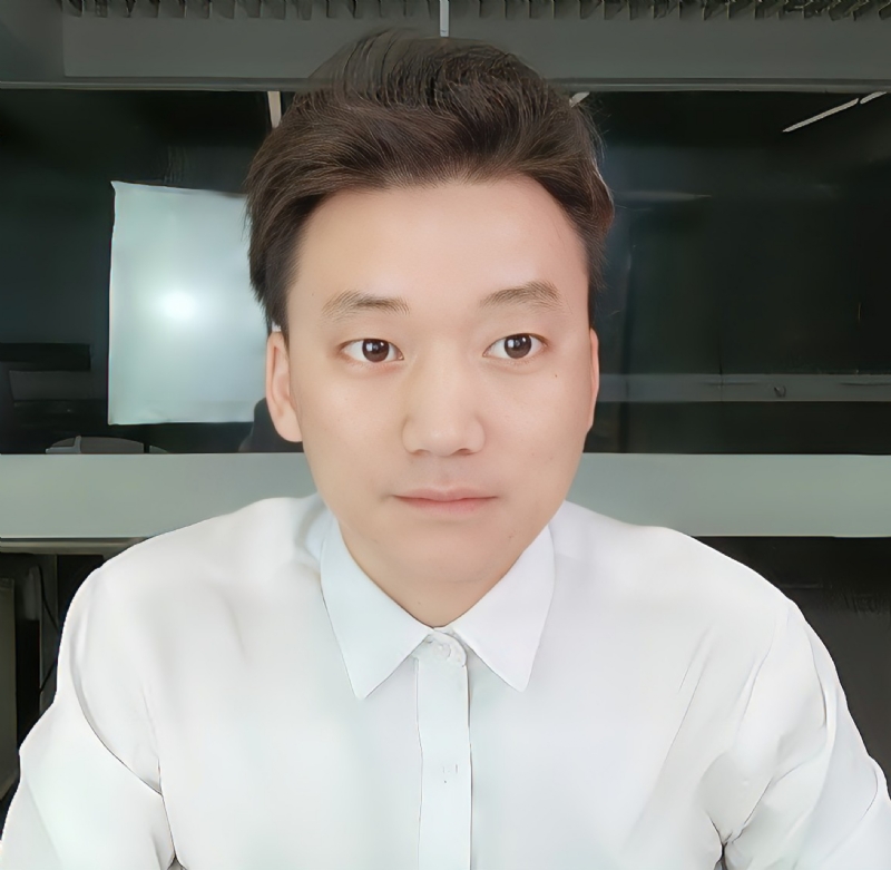 李日的第一张照片--石家庄相亲服务中心