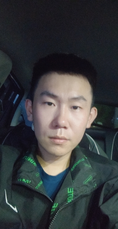 想结婚的小李的第一张照片--石家庄相亲服务中心