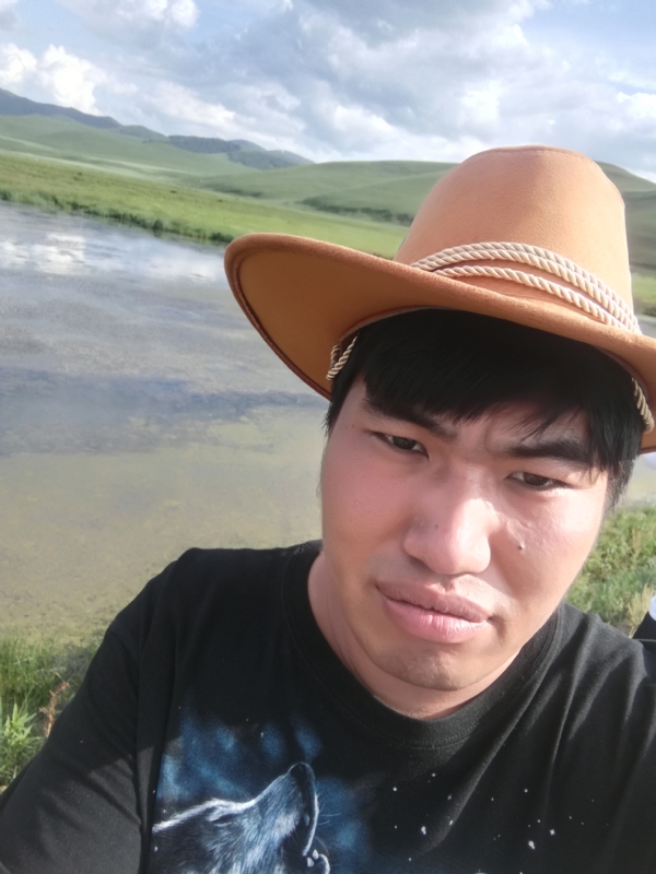LOVE的誓言的第一张照片--石家庄相亲服务中心
