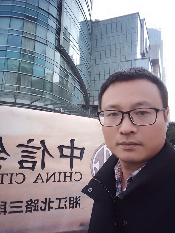 晚秋的第一张照片--石家庄相亲服务中心