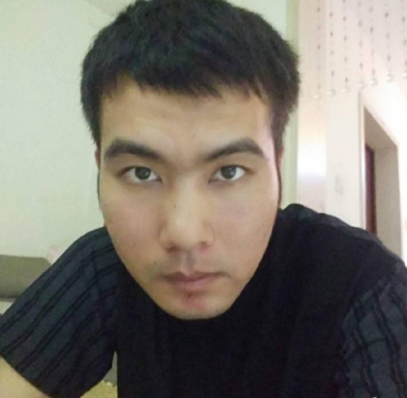 哭泣的小三的第一张照片--石家庄相亲服务中心