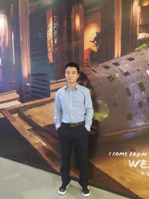 梧桐枫叶的第一张照片--石家庄相亲服务中心