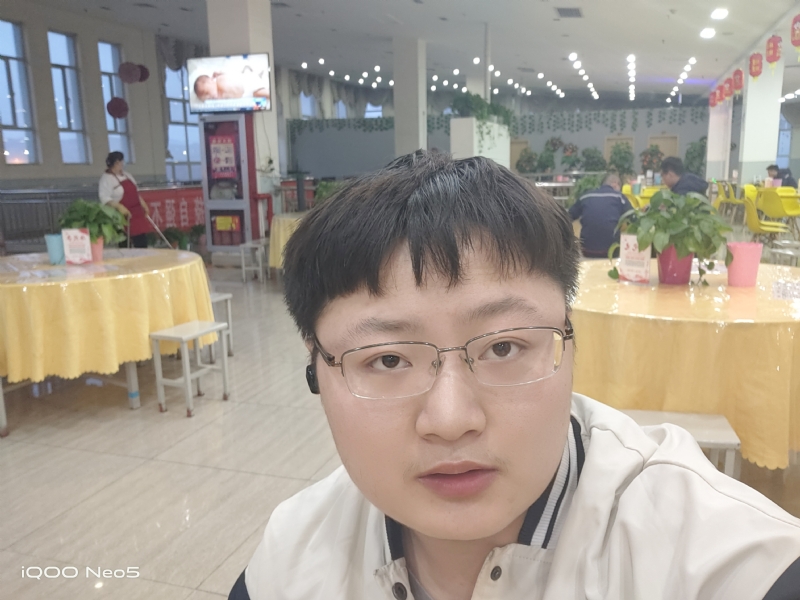 跳楼机的第一张照片--石家庄相亲服务中心