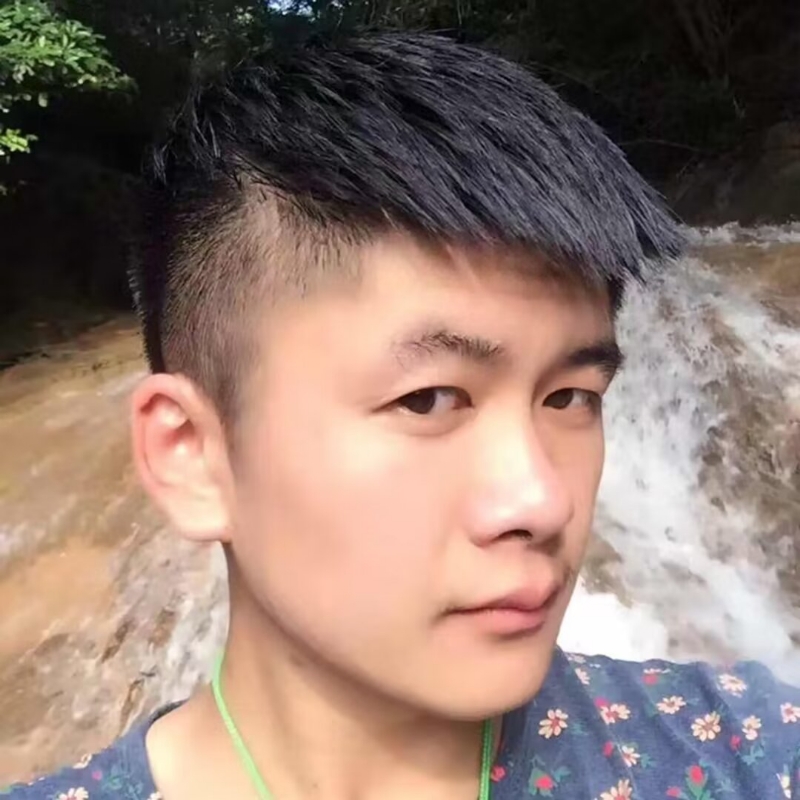 微笑的第一张照片--石家庄相亲服务中心