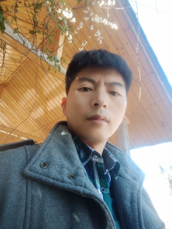 阿明的第二张照片--石家庄相亲服务中心
