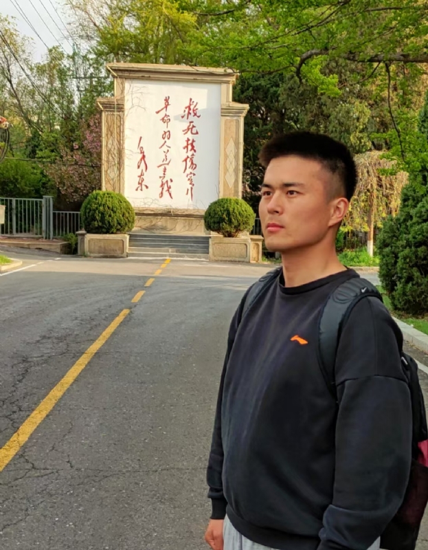 潮生的第二张照片--石家庄相亲服务中心