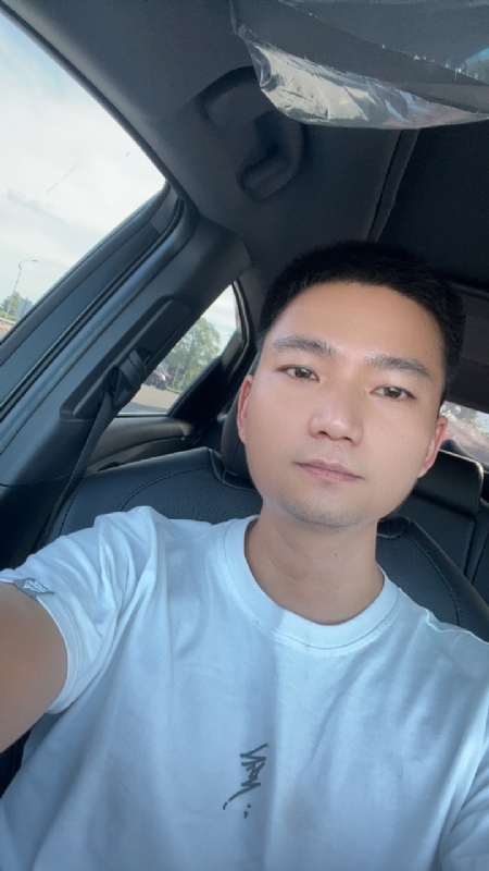 小江的第一张照片--石家庄相亲服务中心