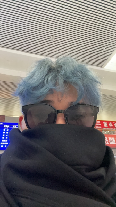 平行线的第二张照片--石家庄相亲服务中心
