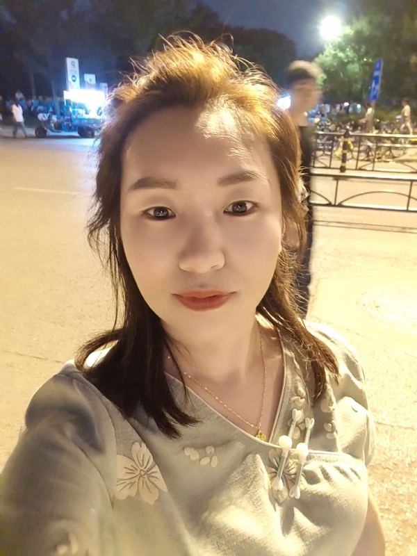 最美的期待的第一张照片--石家庄相亲服务中心
